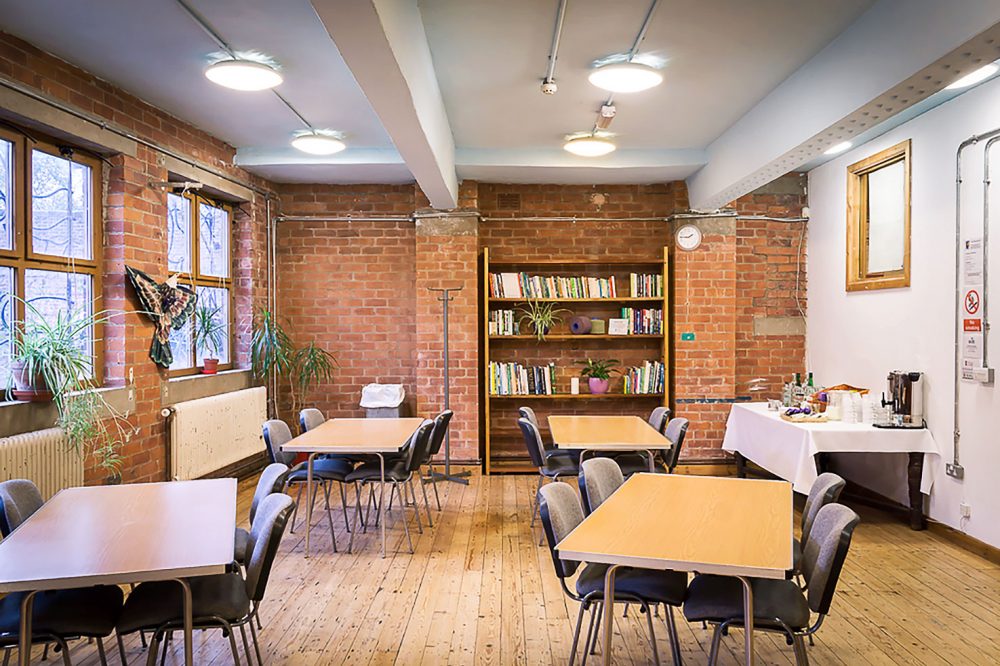 canal-side-room-9